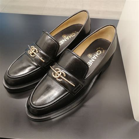 chanel loafer 2023